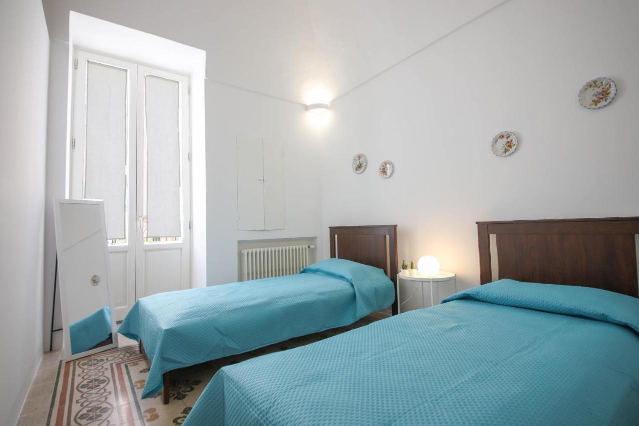 Апартаменты Locazione Turistica Casa Maria Монополи Экстерьер фото